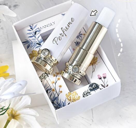 🌸 Solid Perfume – Long-Lasting Fragrance, Compact & Portable