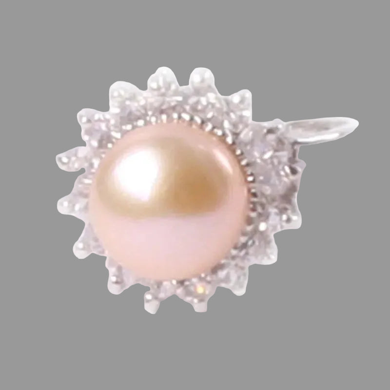 Anillo de perla natural de agua dulce de 9-10 mm con baño de plata y diamantes de imitación. Un elegante regalo para mujer. 