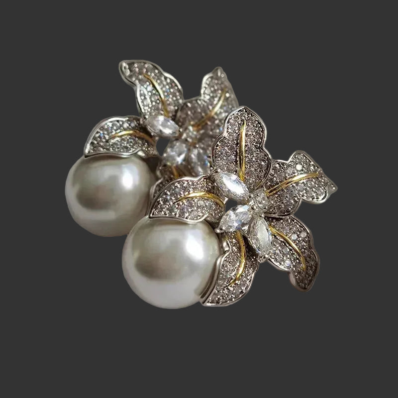 Luxe Pearl Set – Timeless Elegance for Every Moment